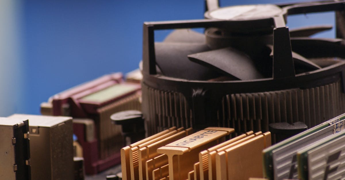 How do you diagnose where a leak is coming from?